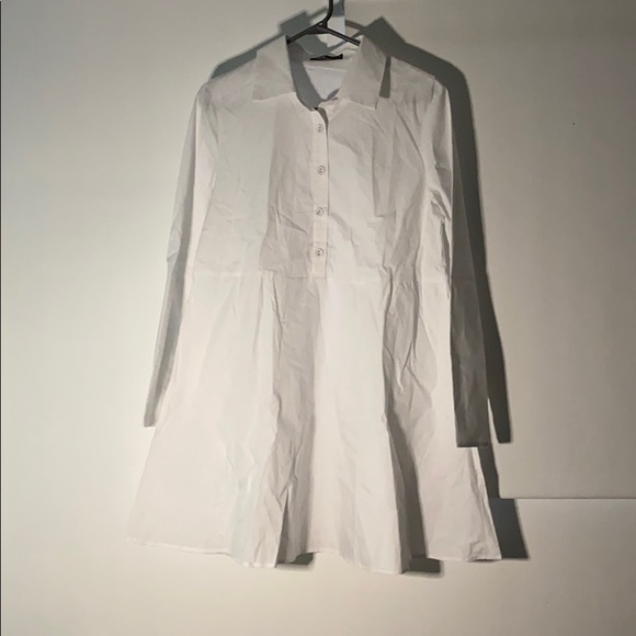 Dress - Picture 1 of 3